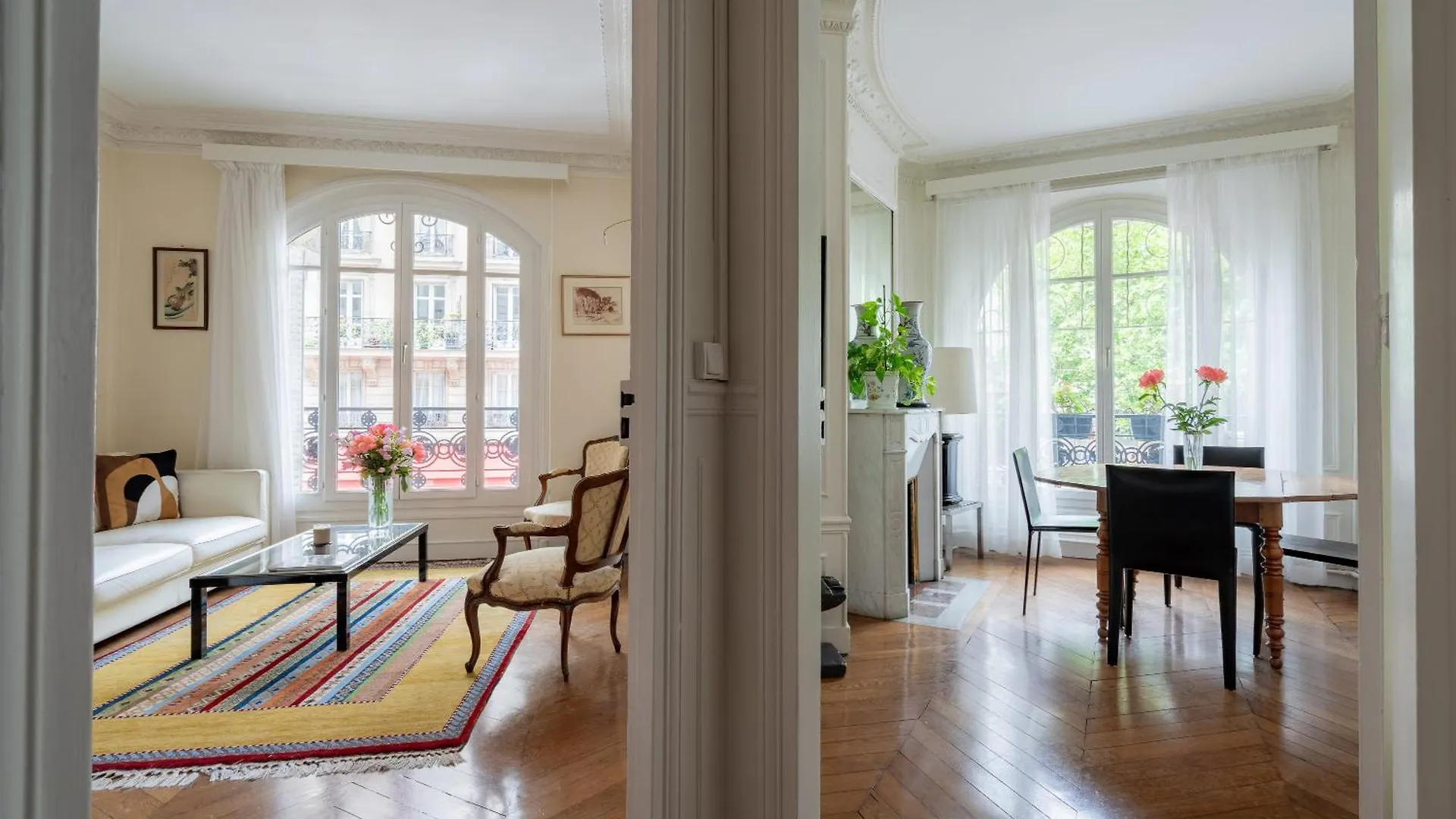 Veeve - Pere-Lachaise Chronicles Paris Apartment